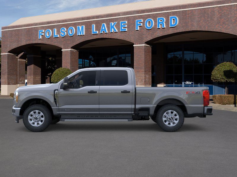 2025 Ford F-250 XLT photo 4