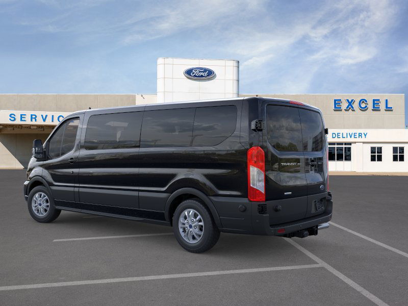 2023 Ford Transit XLT photo 4