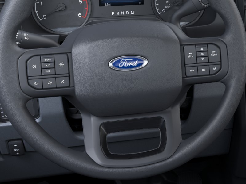 2025 Ford F-550 Super Duty Chassis Cab XLT - Photo 13