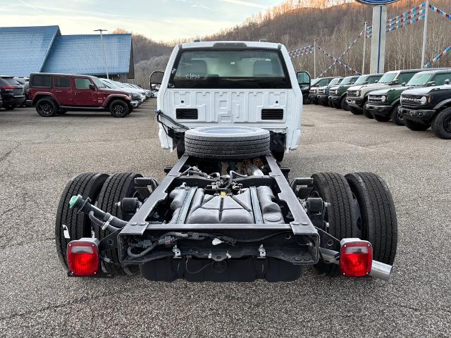 2025 Ford F-550 Super Duty Chassis Cab XL - Photo 18
