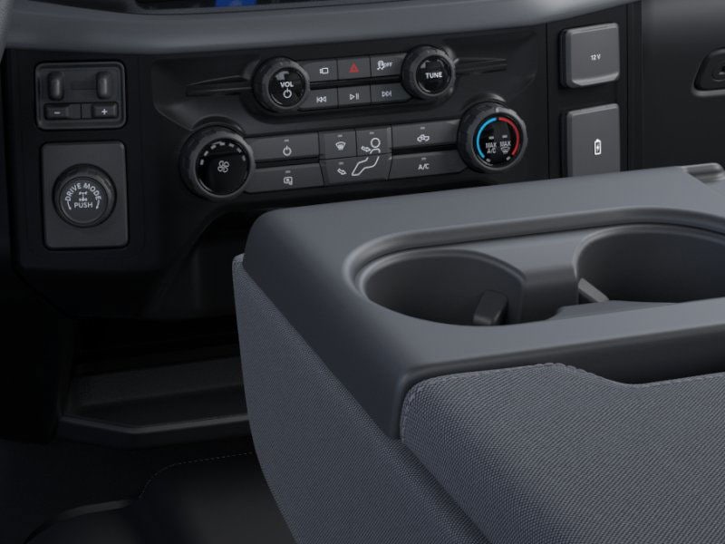 2025 Ford F-150 XL photo 18