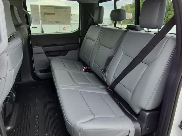 2026 Ford Super Duty F-350 SRW Chassis Cab F-350&reg; XL 4WD Crew Cab 179 WB 60 CA