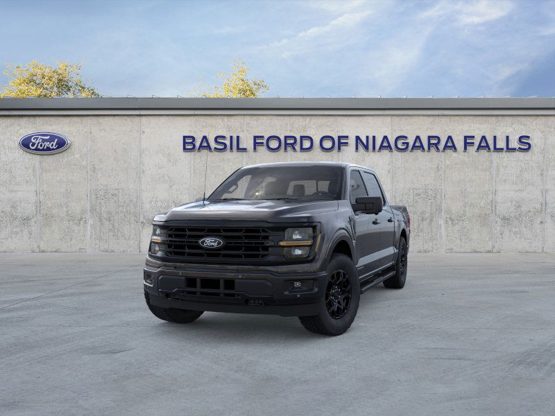 2025 Ford F-150 XLT photo 2