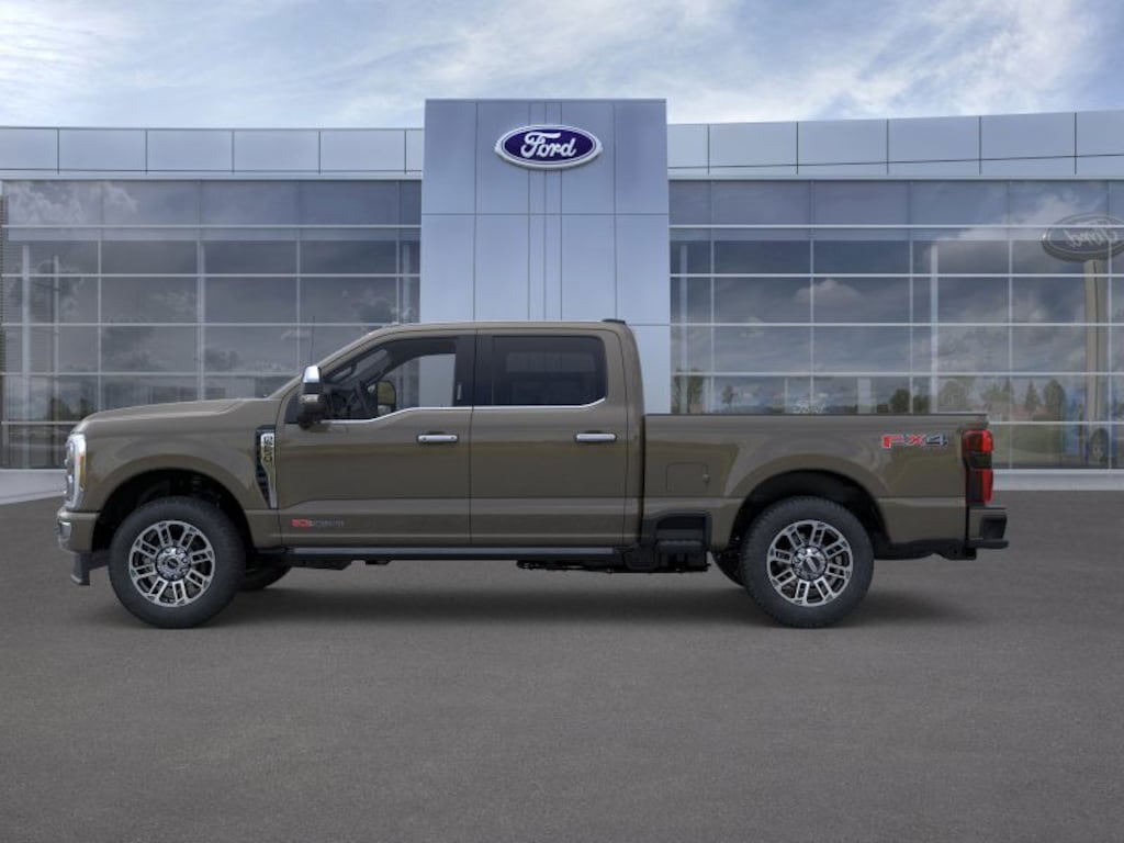 New 2026 Ford F-250 Platinum Crew Cab