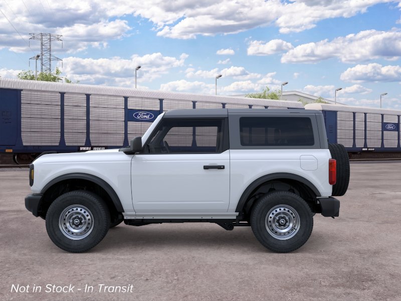 2026 Ford Bronco Base SUV