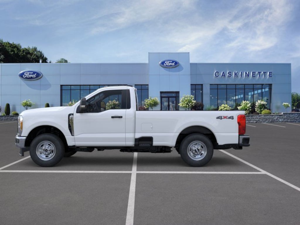New 2025 Ford F-250 XLT Truck