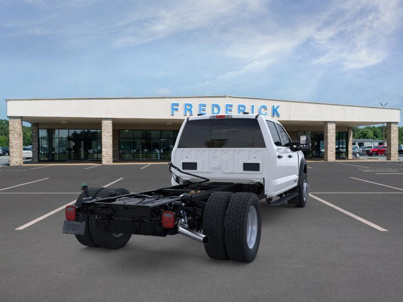 2025 Ford Super Duty F-450 DRW F-450 XL