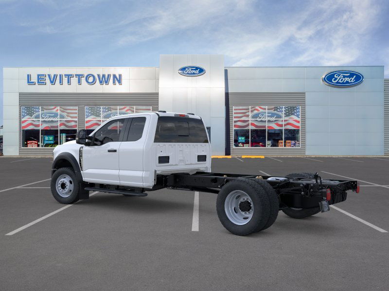 2026 Ford F-550 XL photo 4