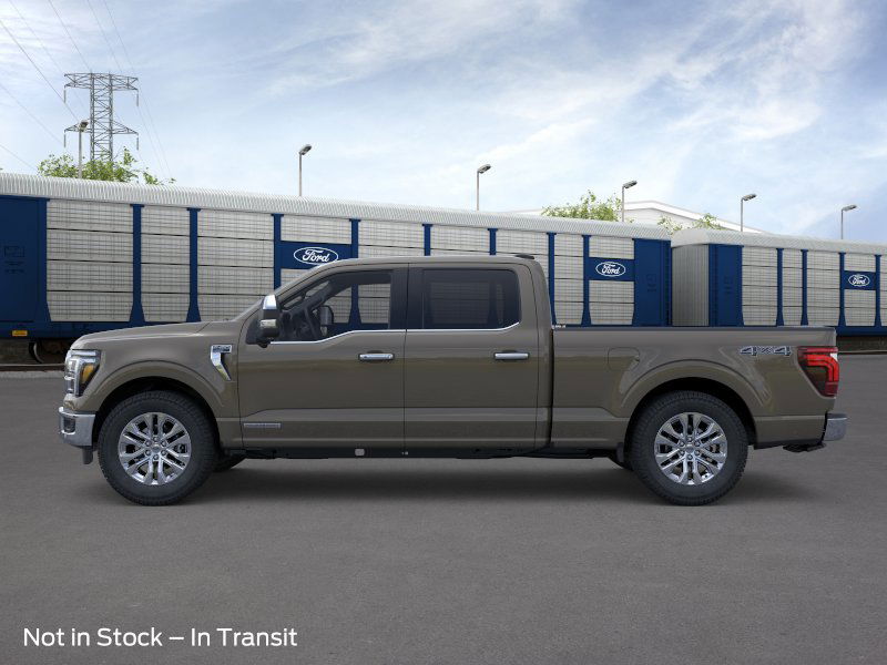 2025 Ford F-150 Lariat photo 2