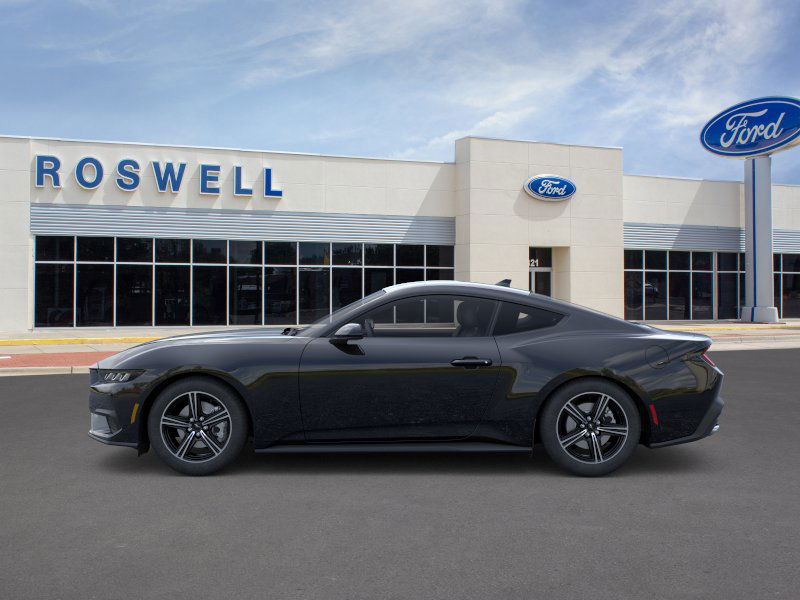 2025 Ford Mustang EcoBoost photo 3