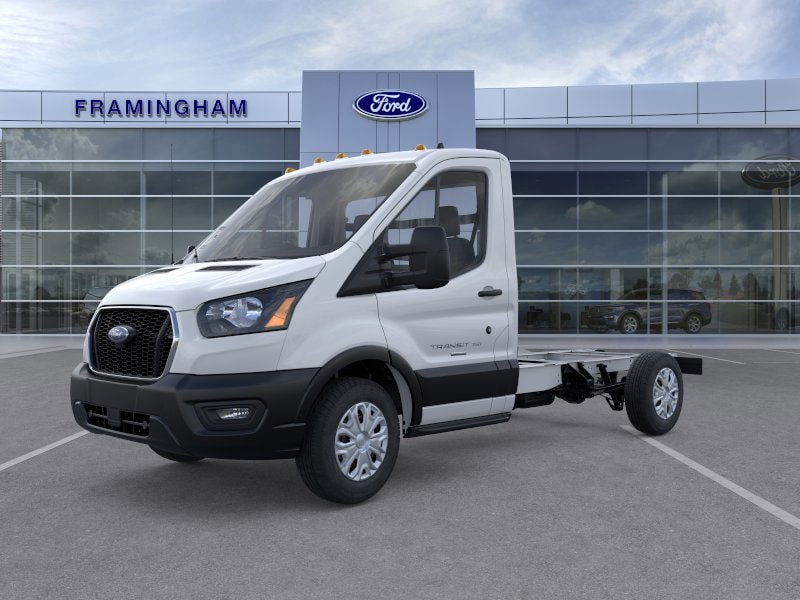 2025 Ford Transit Cutaway Base's photo