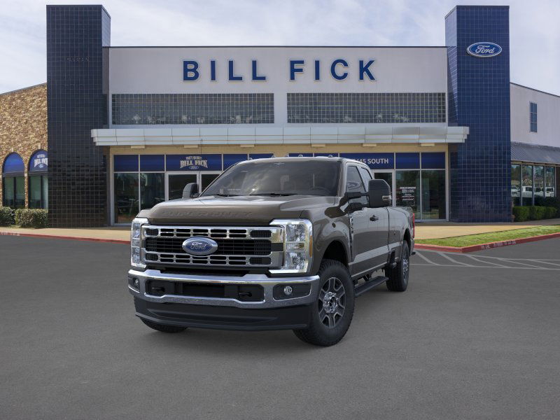 2025 Ford F-350 XLT photo 2