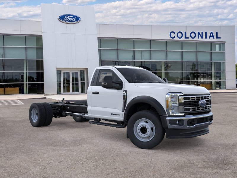 2025 Ford F-600 Super Duty Chassis Cab XL - Photo 29