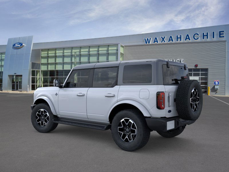 2025 Ford Bronco Outer Banks photo 4