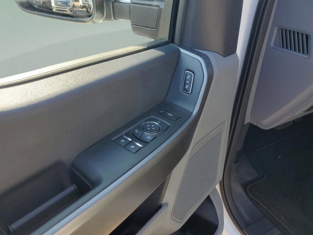 2025 Ford F-350 Super Duty XLT - Photo 60