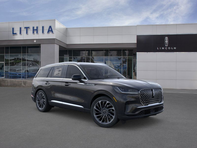 Thumbnail: 2025 Lincoln Aviator - 34