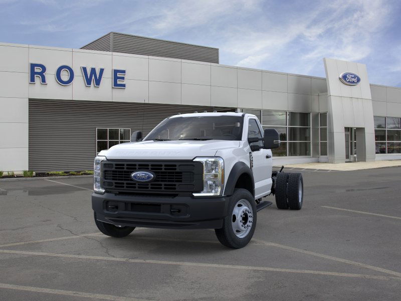 2025 Ford F-450 XL photo 3
