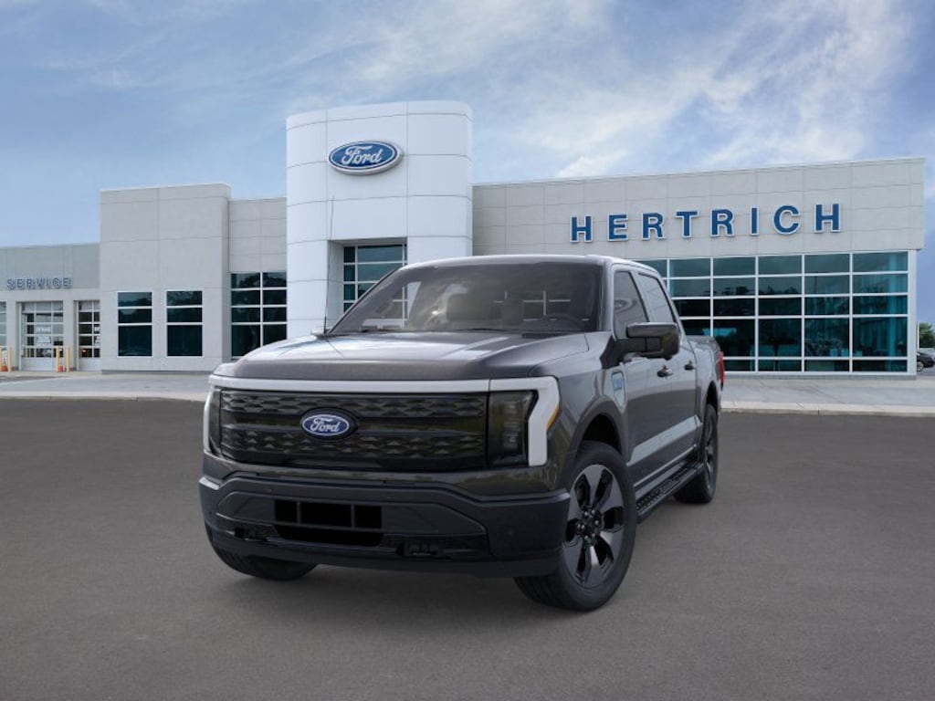 New 2025 Ford F-150 Lightning Platinum 4WD Supercrew 5.5 Box 4WD SuperCrew 5.5 Box