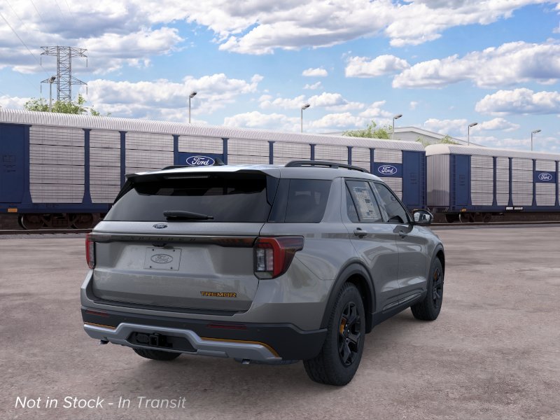 2026 Ford Explorer Tremor - Photo 8