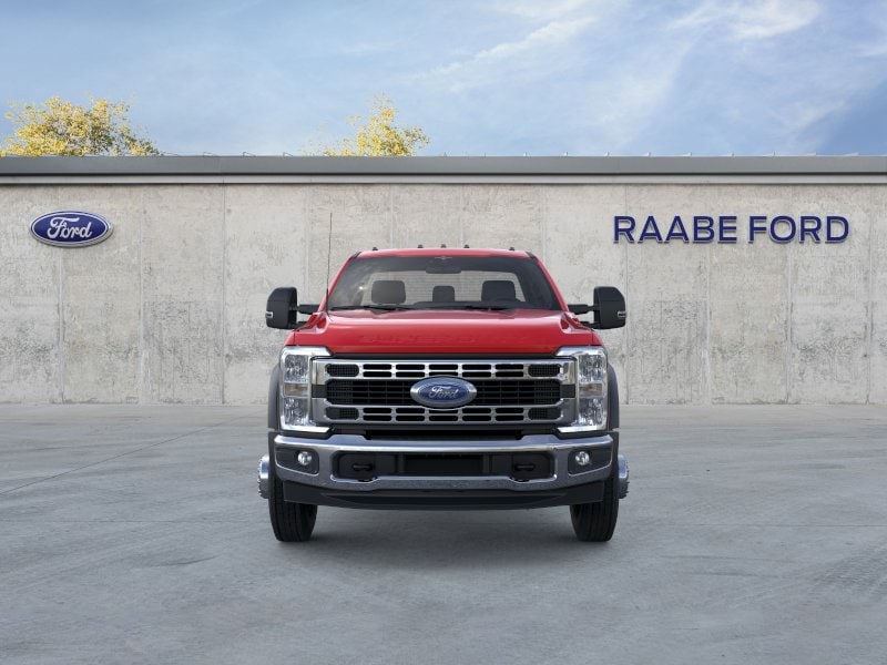2025 Ford F-550 Super Duty Chassis Cab XLT - Photo 7