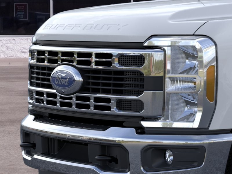 2026 Ford F-350 Super Duty XLT - Photo 17