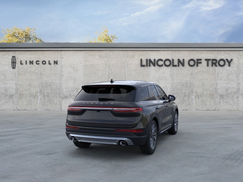 2024 Lincoln Corsair Premiere 8