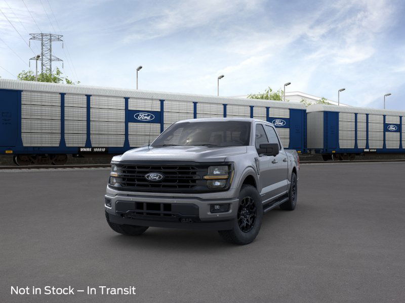 2025 Ford F-150 XLT photo 2