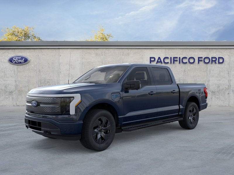 2025 Ford F-150 Flash 4x4 SuperCrew 5-1/2 Box's photo