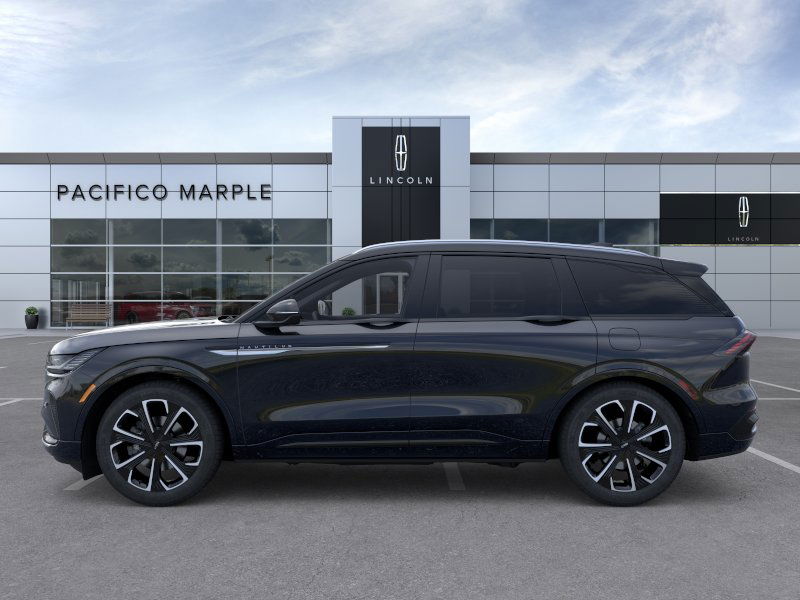 2026 Lincoln Nautilus Reserve photo 3