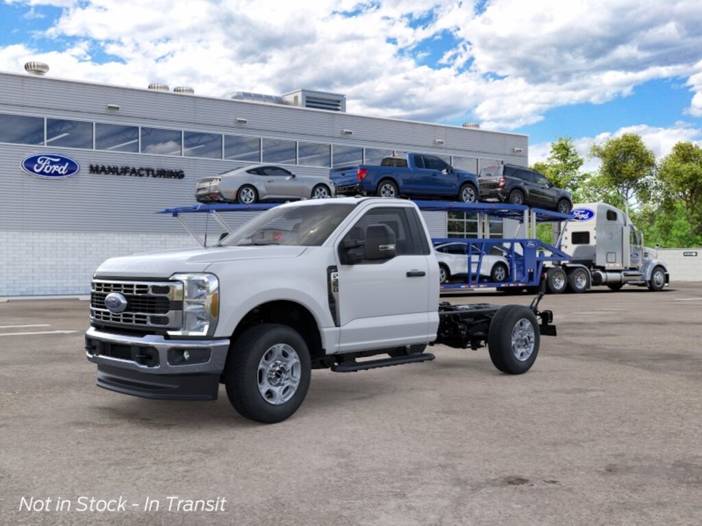 New 2026 Ford F-350SD XLT Chassis
