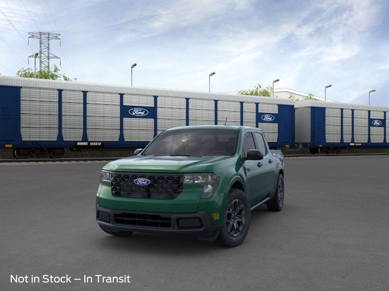 2025 Ford Maverick XLT photo 2