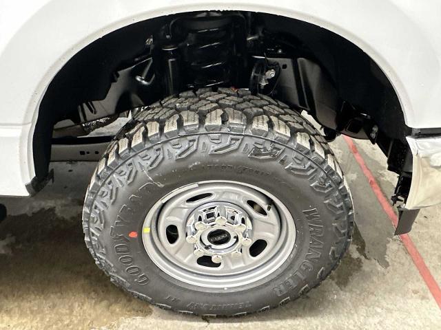 Thumbnail: 2026 Ford Econoline - 33