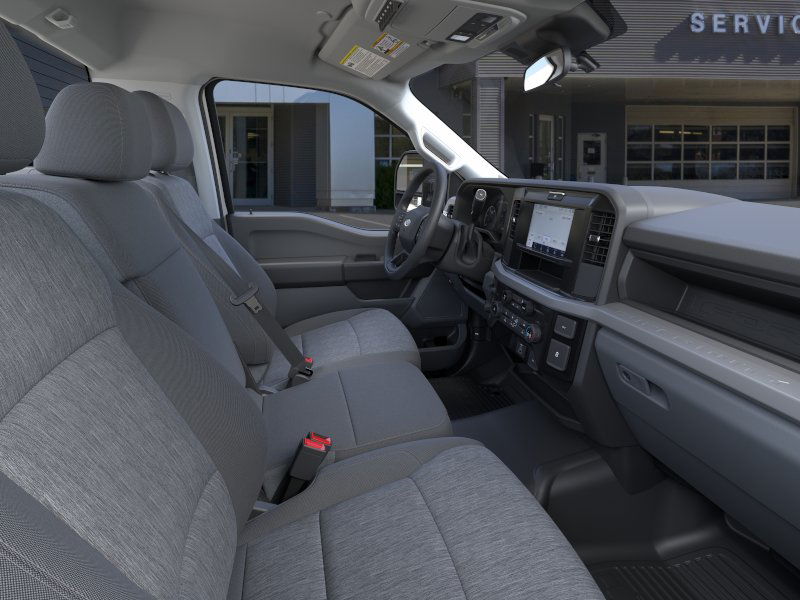 2025 Ford F-350 Super Duty Chassis Cab XL - Photo 11