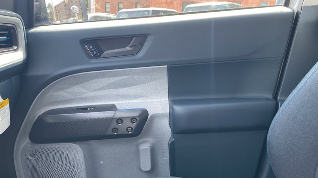 2025 Ford Maverick XLT - Photo 36