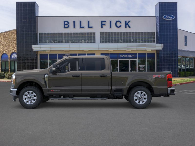 2025 Ford F-250 XLT photo 3