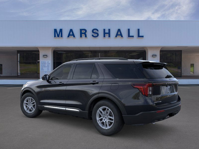 2025 Ford Explorer photo 3