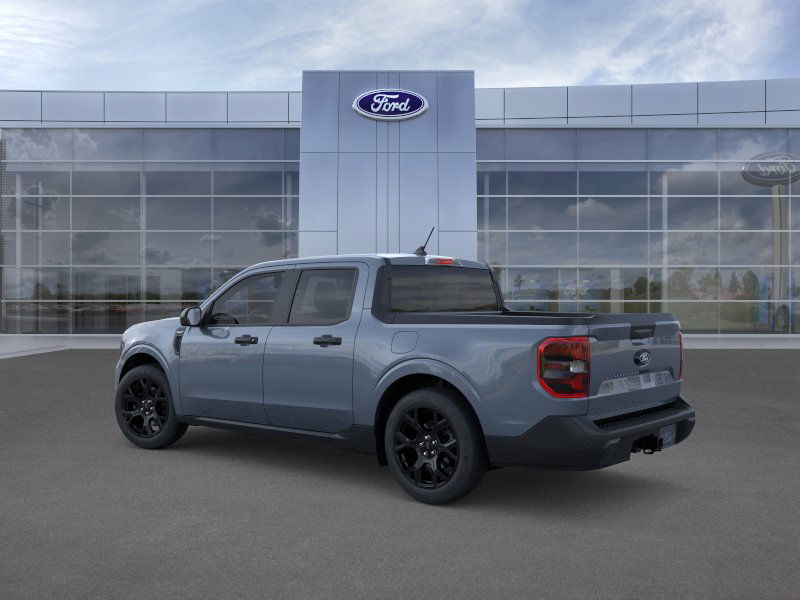 2025 Ford Maverick XLT photo 2