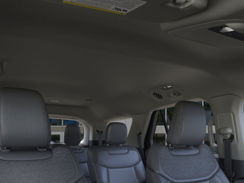 2025 Ford Explorer Active - Photo 45