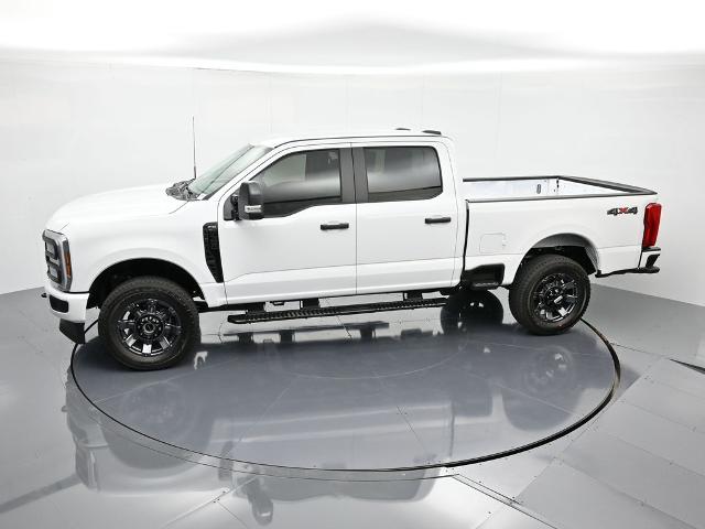 2026 Ford F-350 Super Duty Chassis Cab XL - Photo 81