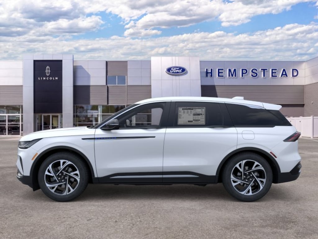 New 2026 Lincoln Nautilus Premiere SUV
