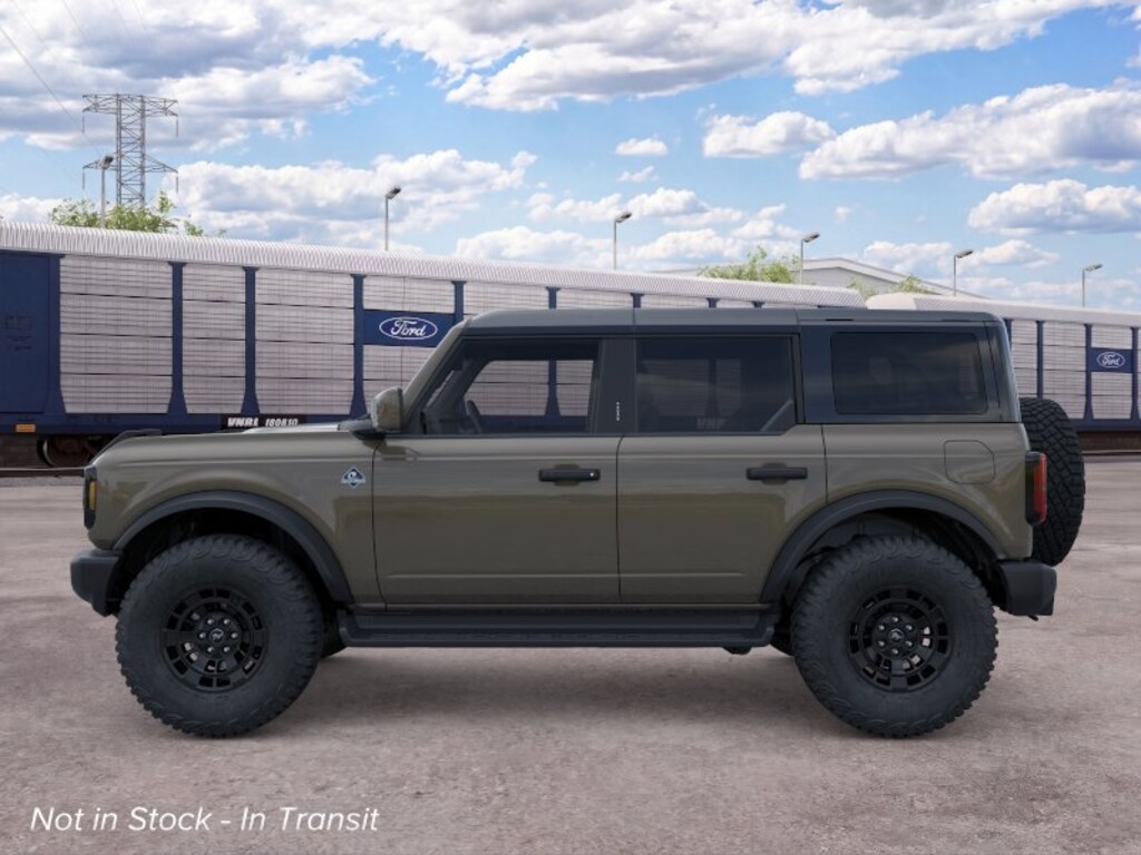 New 2026 Ford Bronco Outer Banks SUV