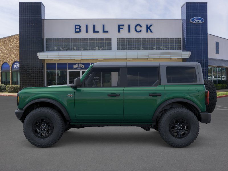 2024 Ford Bronco Wildtrak photo 2