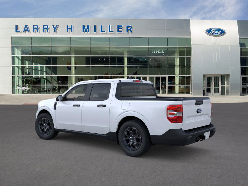 2025 Ford Maverick XLT photo 2