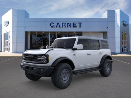 2025 Ford Bronco Outer Banks SUV