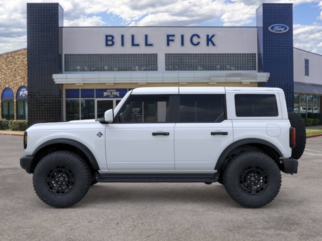 New 2026 Ford Bronco Outer Banks SUV