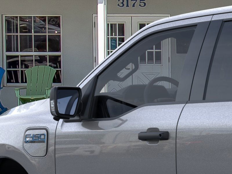 2025 Ford F-150 Lightning XLT photo 42