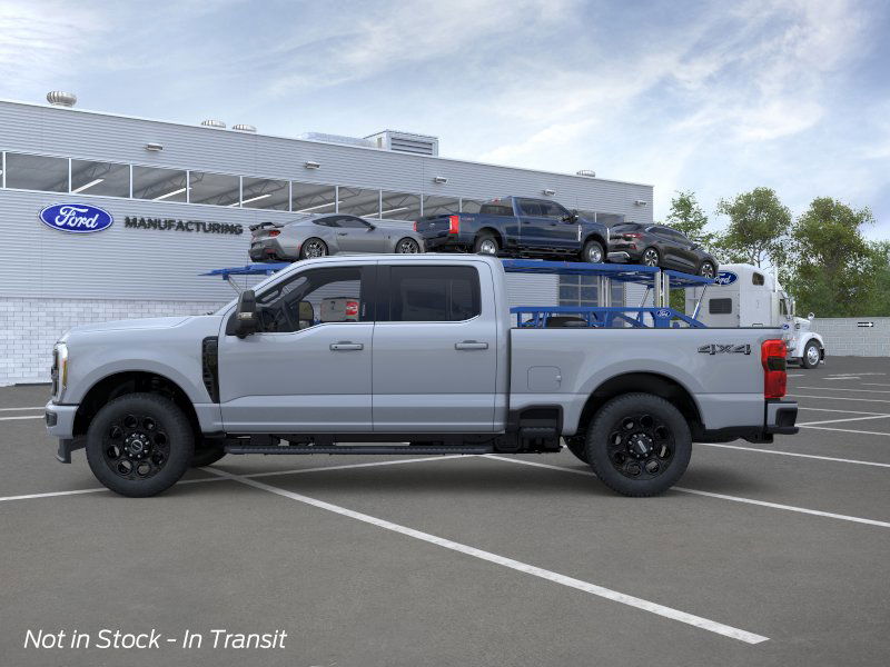 2026 Ford F-350 Lariat photo 2