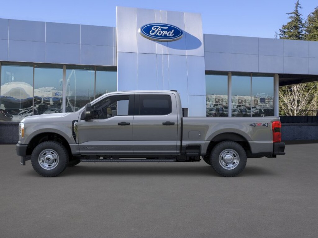 New 2026 Ford F-350 XL Truck Crew Cab