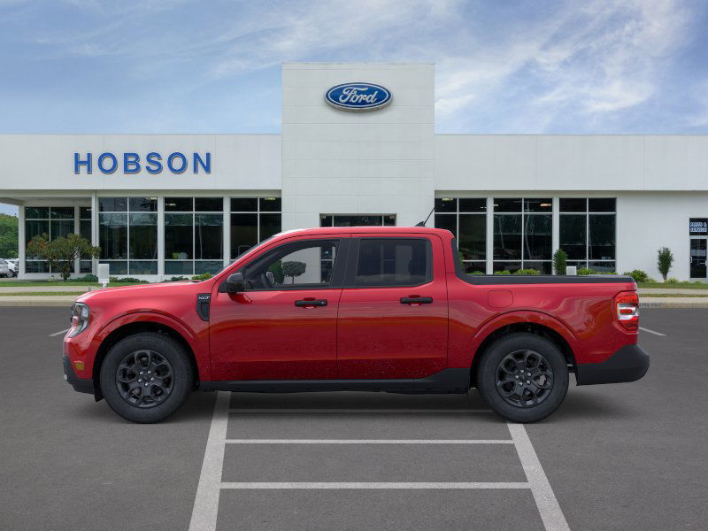 2025 Ford Maverick XLT photo 2