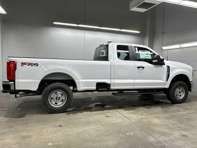 Thumbnail: 2026 Ford Econoline - 31